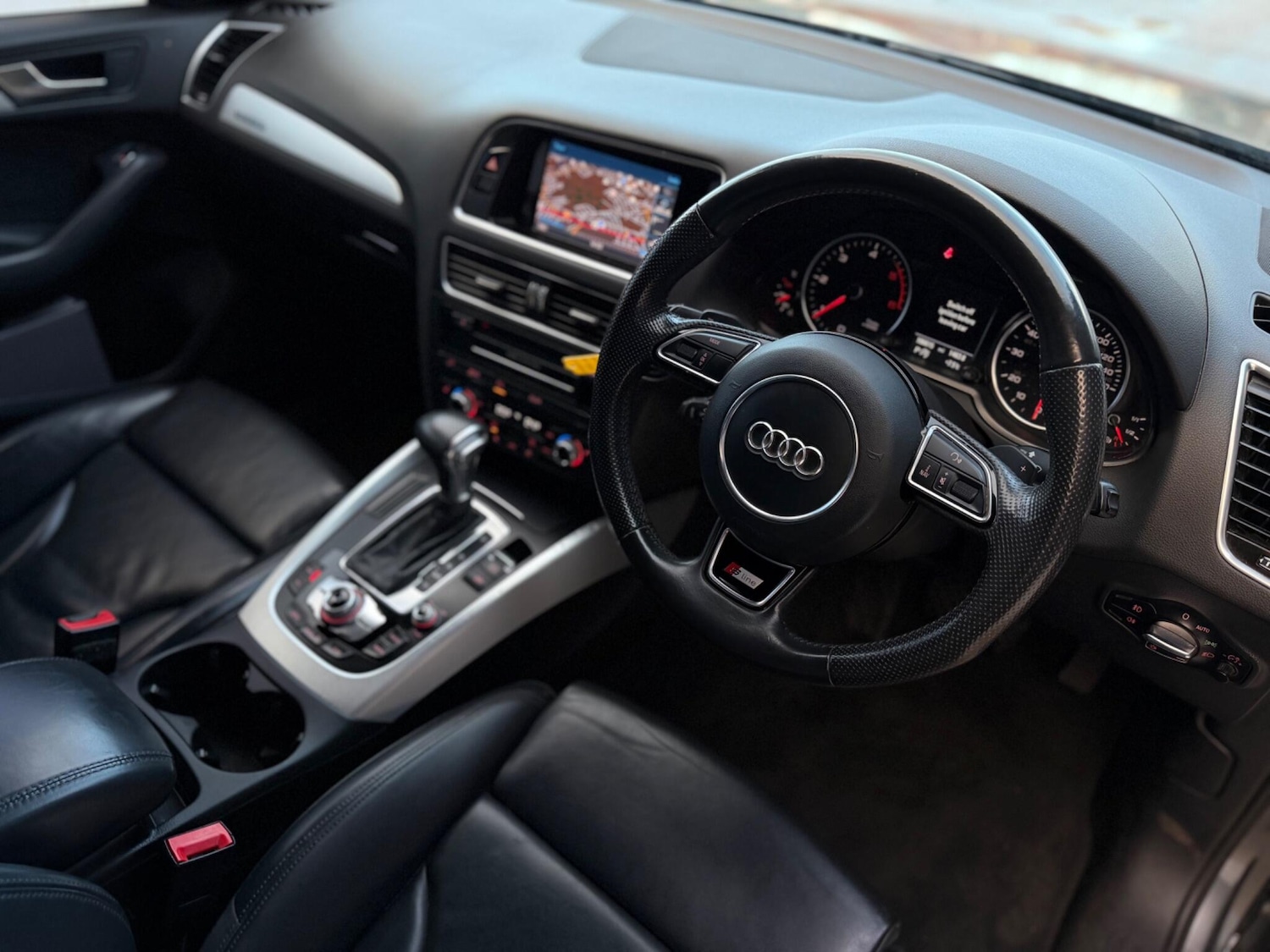 Used Audi Q5 2015 for sale - 76667260: Photo 33