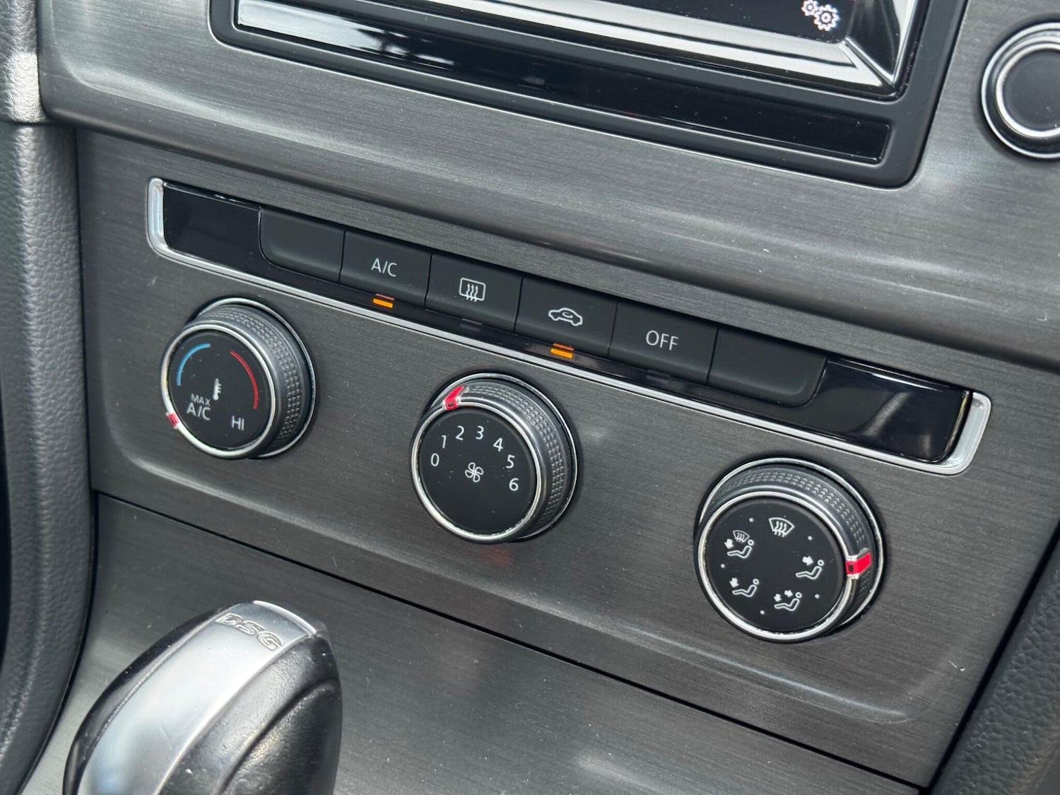 Used Volkswagen Golf 2013 for sale - 76832659: Photo 17