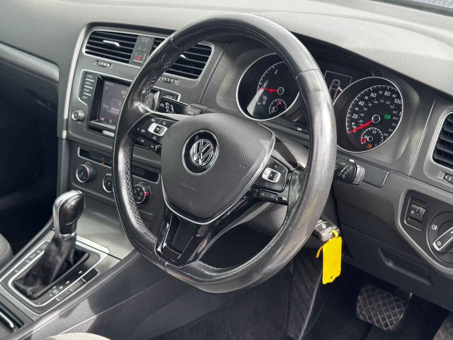 Used Volkswagen Golf 2013 for sale - 76832659: Photo 19