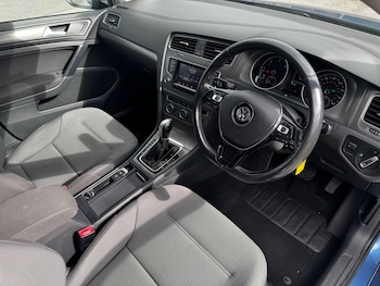 Used Volkswagen Golf 2013 for sale - 76832659: Photo