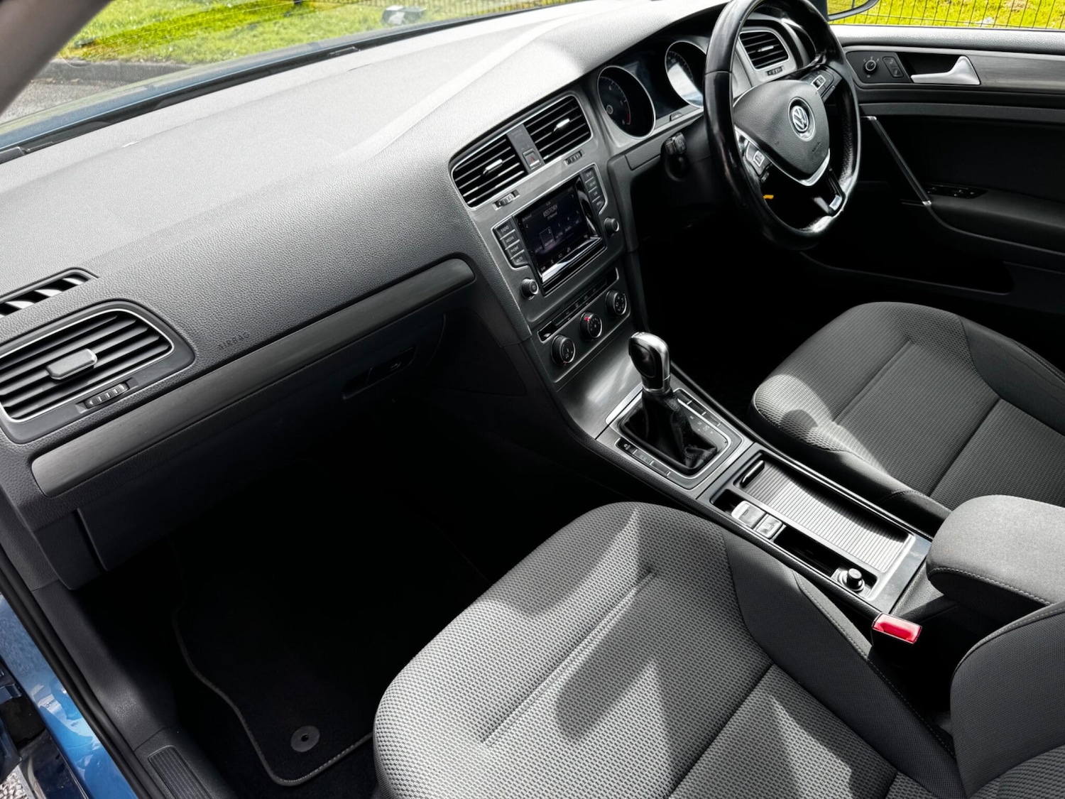 Used Volkswagen Golf 2013 for sale - 76832659: Photo 4