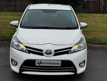 Used Toyota Verso 2013 for sale - 76561760: Photo
