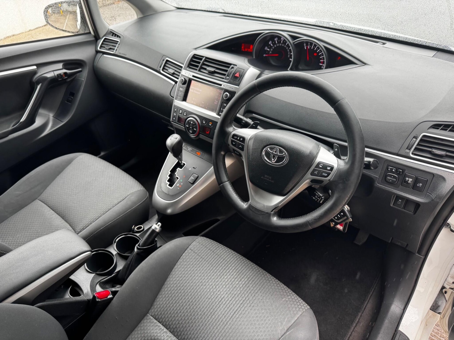 Used Toyota Verso 2013 for sale - 76561760: Photo 4