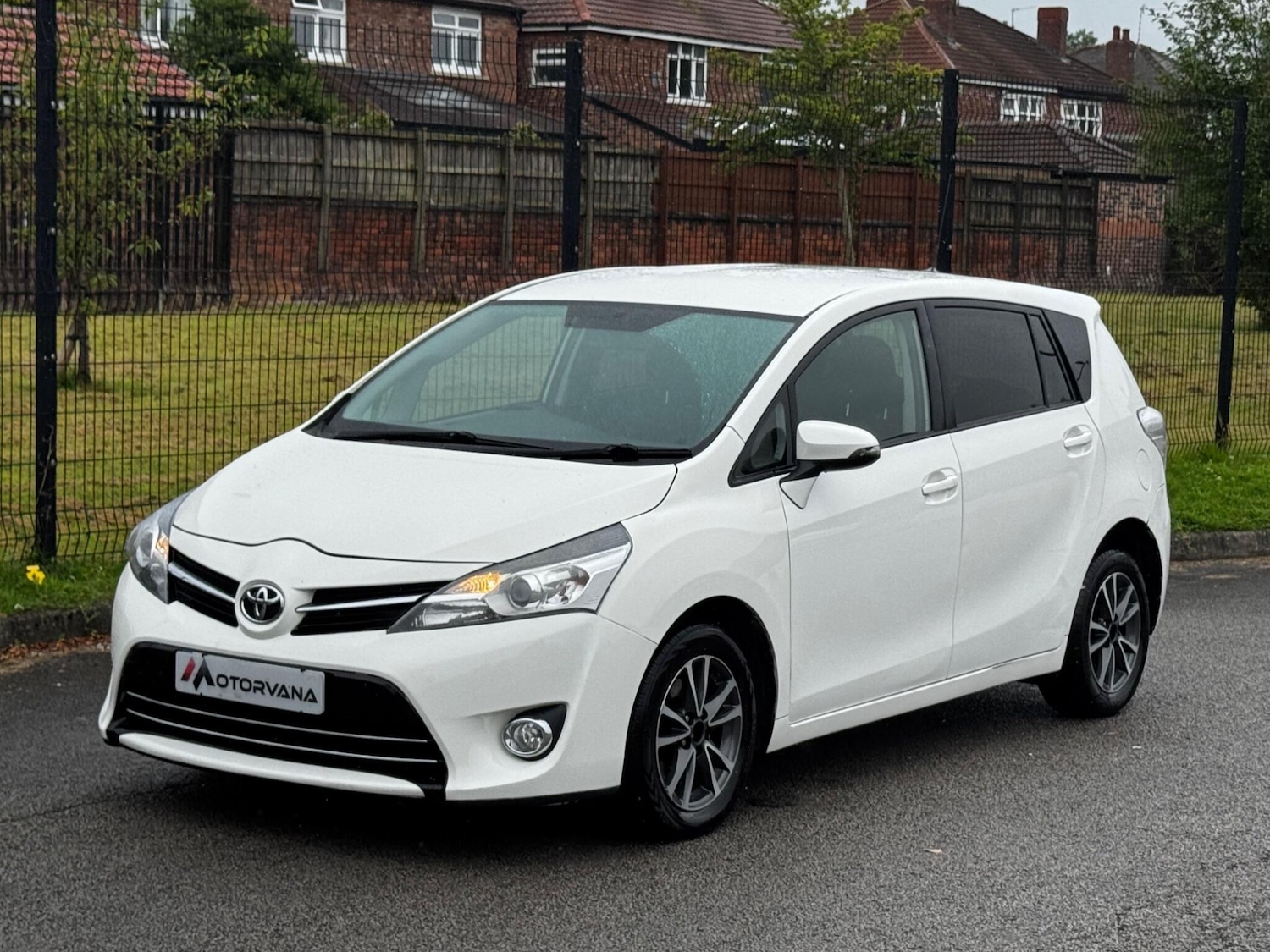 Used Toyota Verso 2013 for sale - 76561760: Photo 9