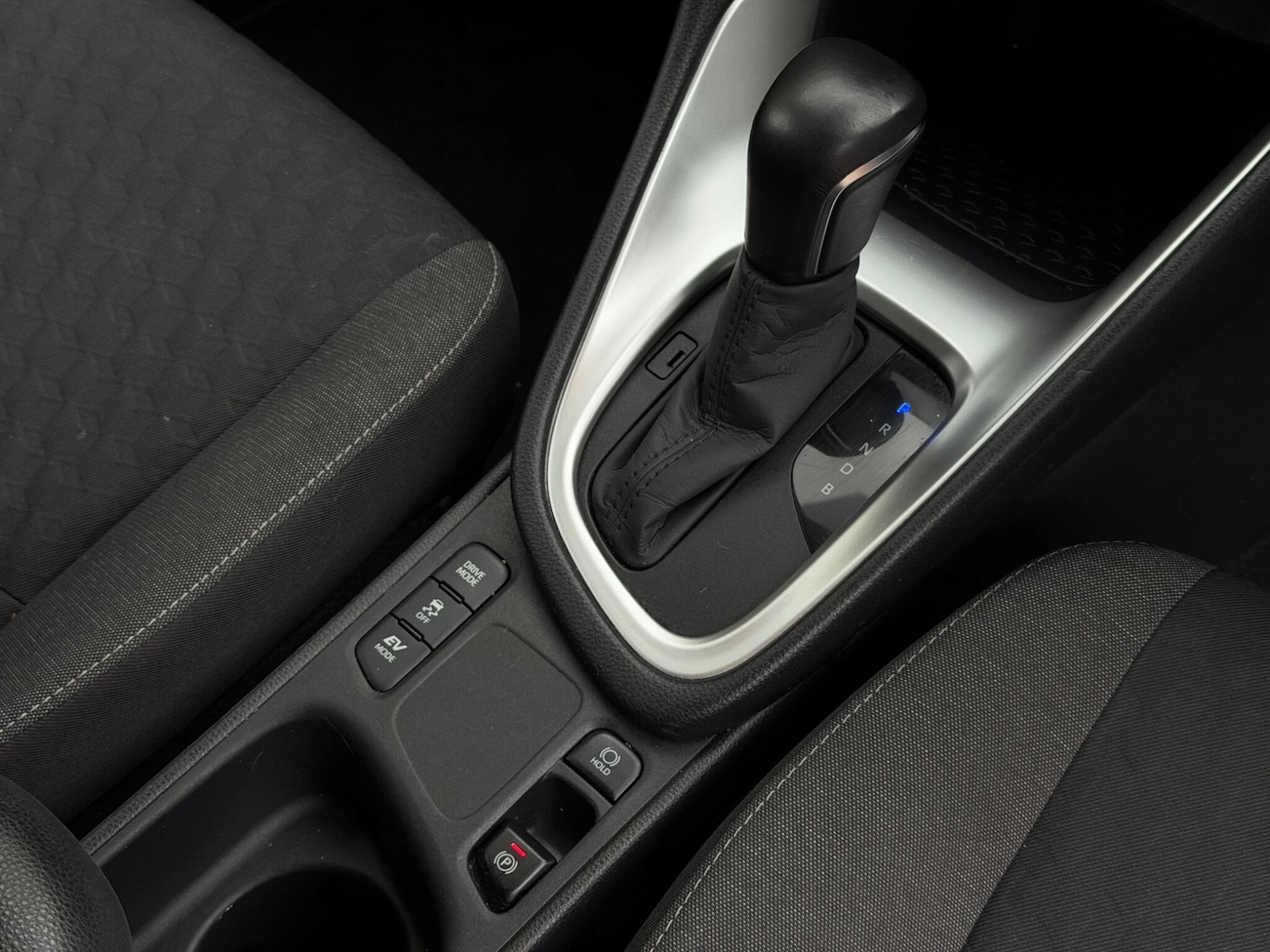 Used Toyota Yaris 2022 for sale - 78099972: Photo 13