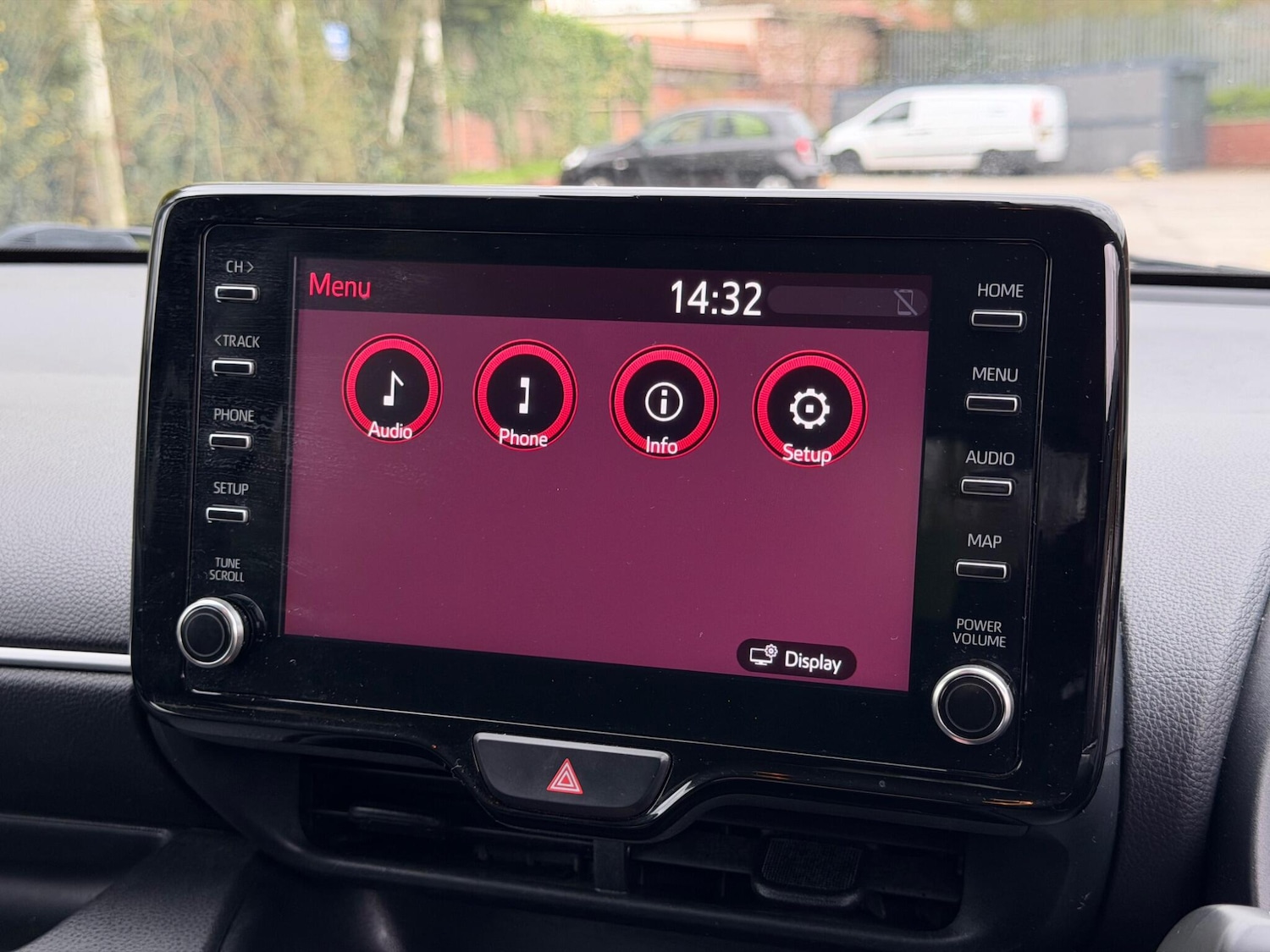 Used Toyota Yaris 2022 for sale - 78099972: Photo 25