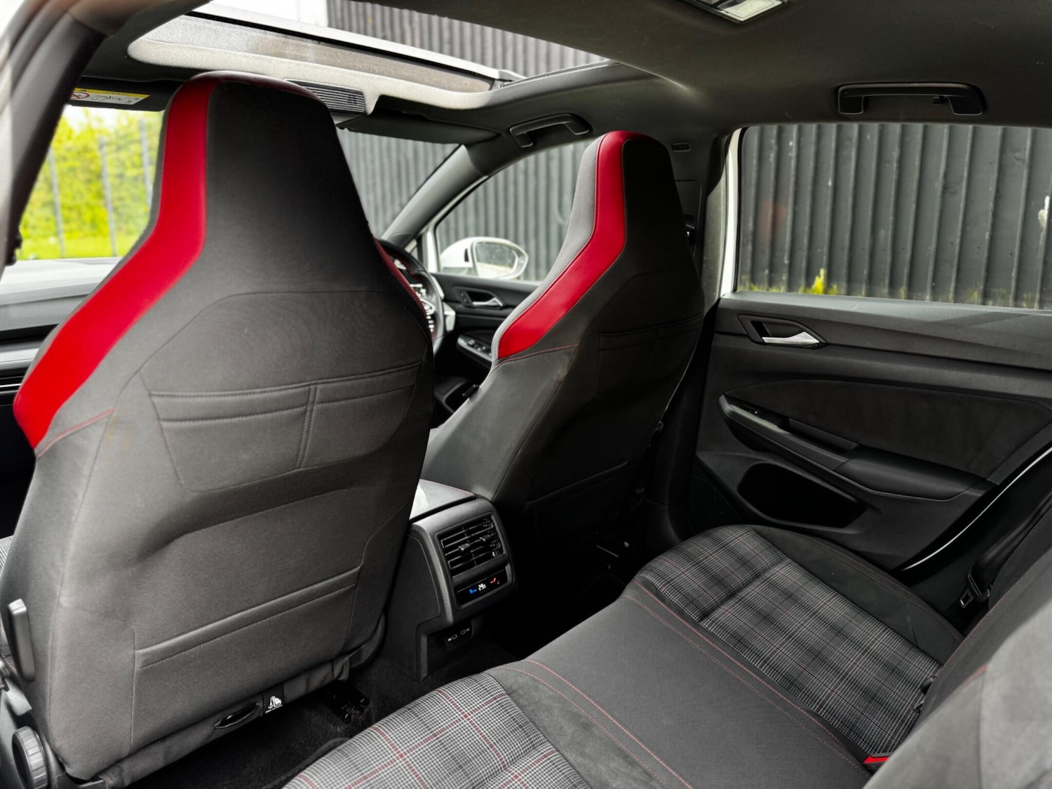 Used Volkswagen Golf 2023 for sale - 76561151: Photo 24