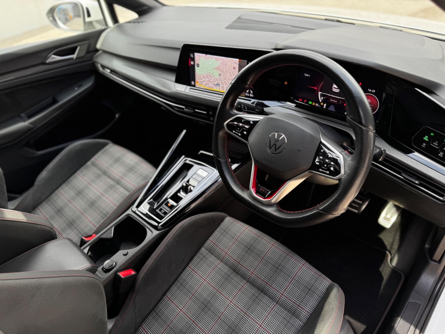 Used Volkswagen Golf 2023 for sale - 76561151: Photo 4