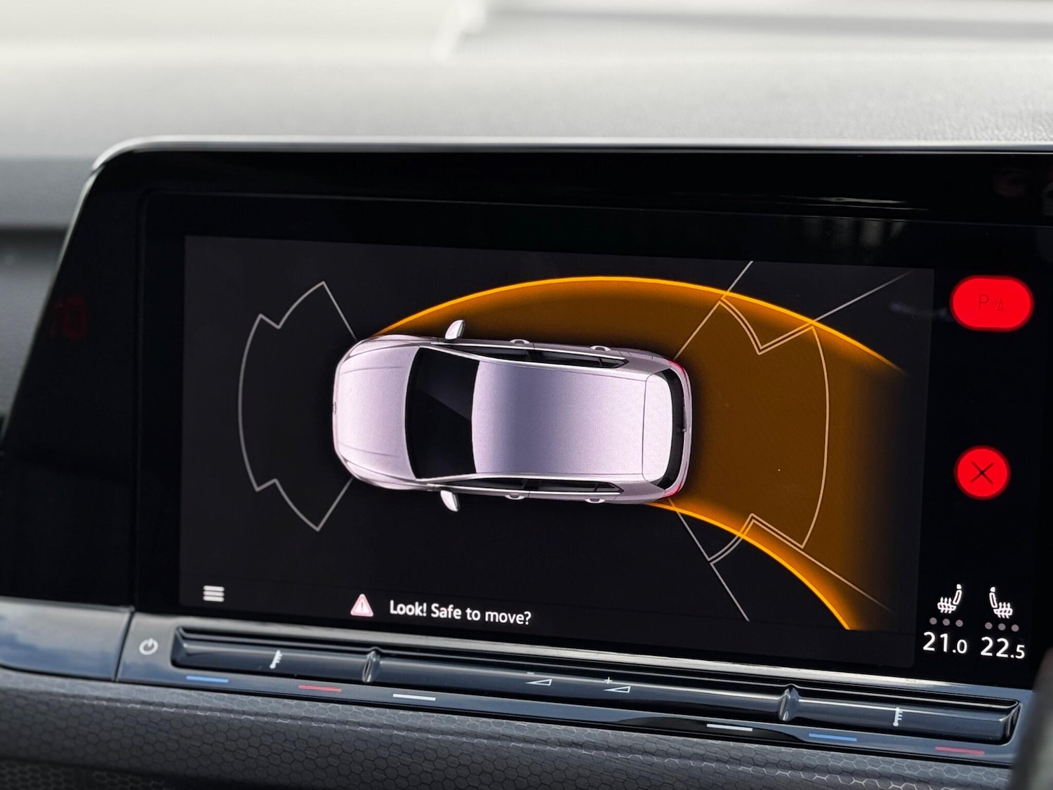 Used Volkswagen Golf 2023 for sale - 76561151: Photo 41