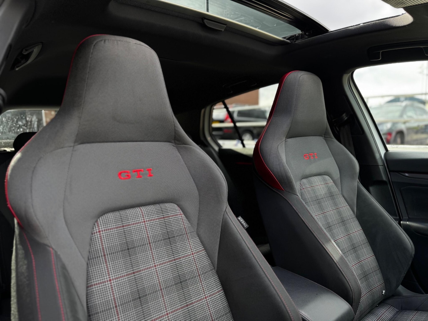 Used Volkswagen Golf 2023 for sale - 76561151: Photo 5