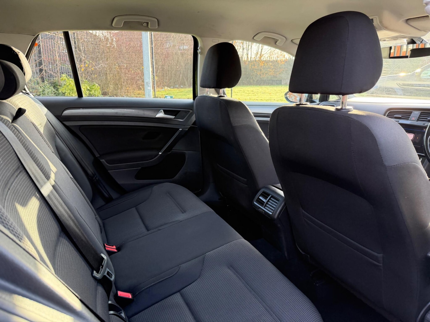 Used Volkswagen Golf 2017 for sale - 76989354: Photo 13