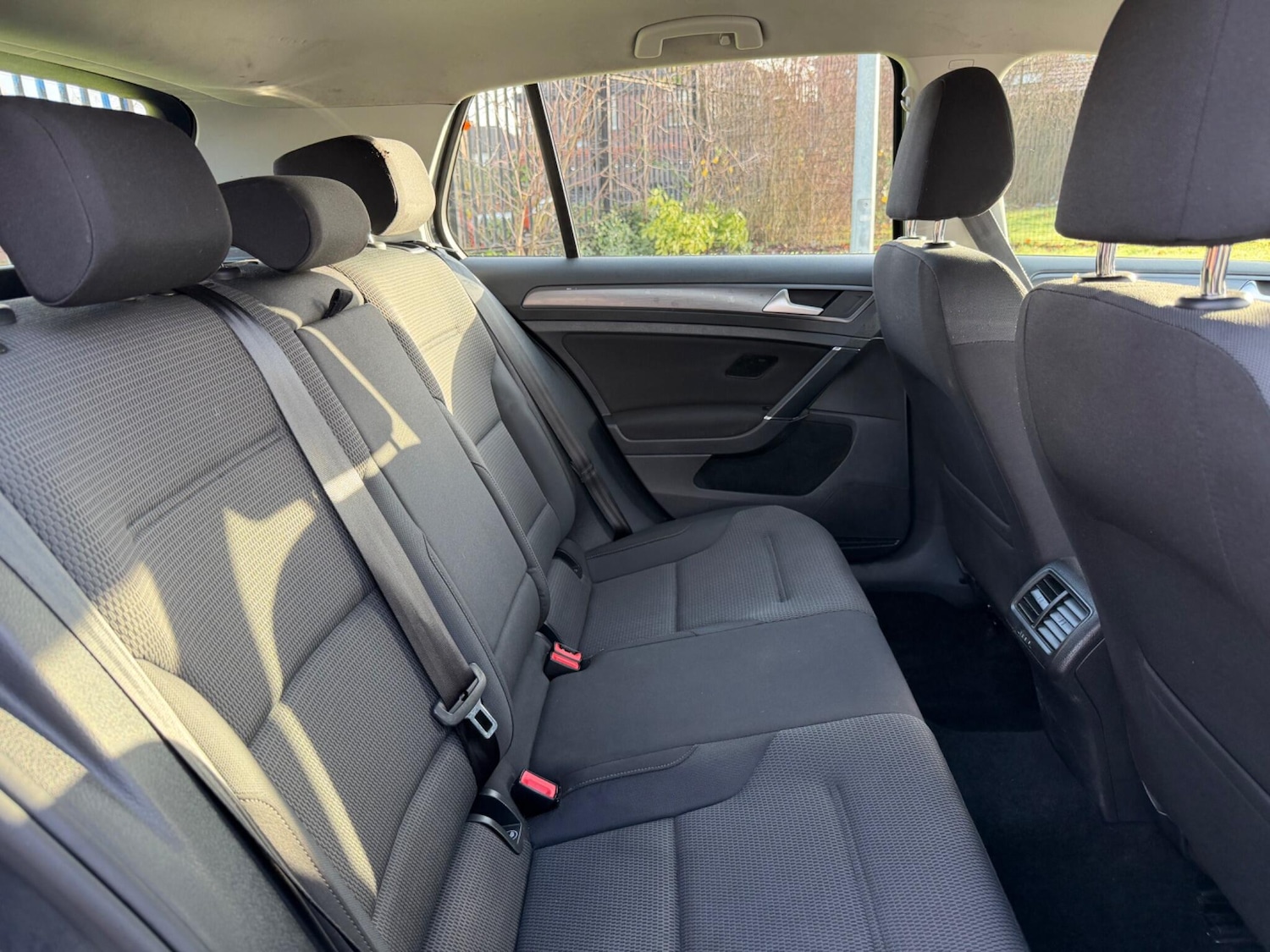 Used Volkswagen Golf 2017 for sale - 76989354: Photo 14