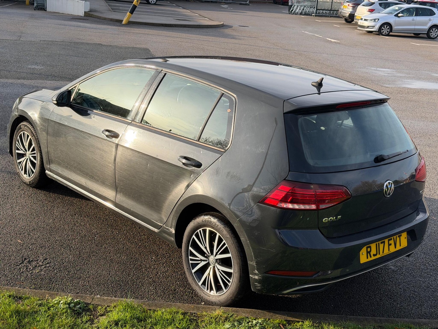 Used Volkswagen Golf 2017 for sale - 76989354: Photo 4