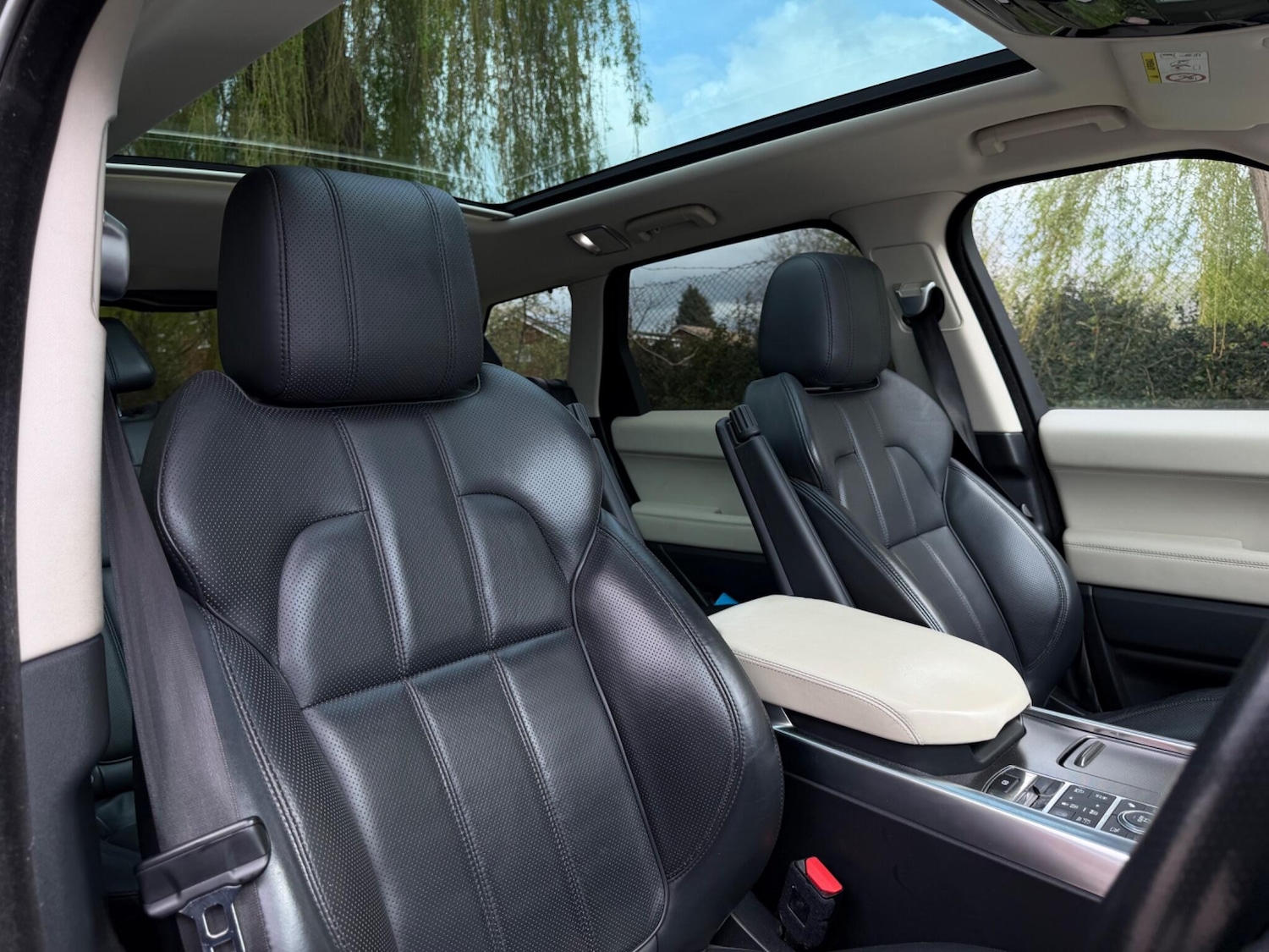 Used Land Rover Range Rover Sport for sale - 78135597: Photo 16