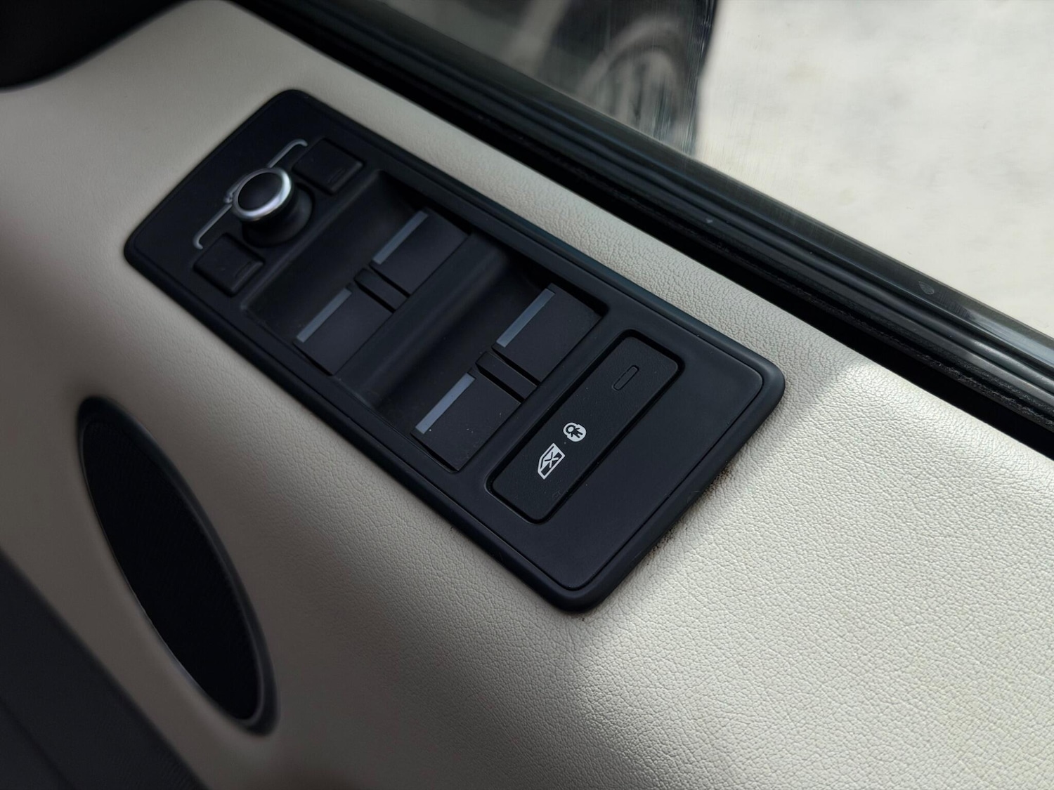 Used Land Rover Range Rover Sport for sale - 78135597: Photo 21