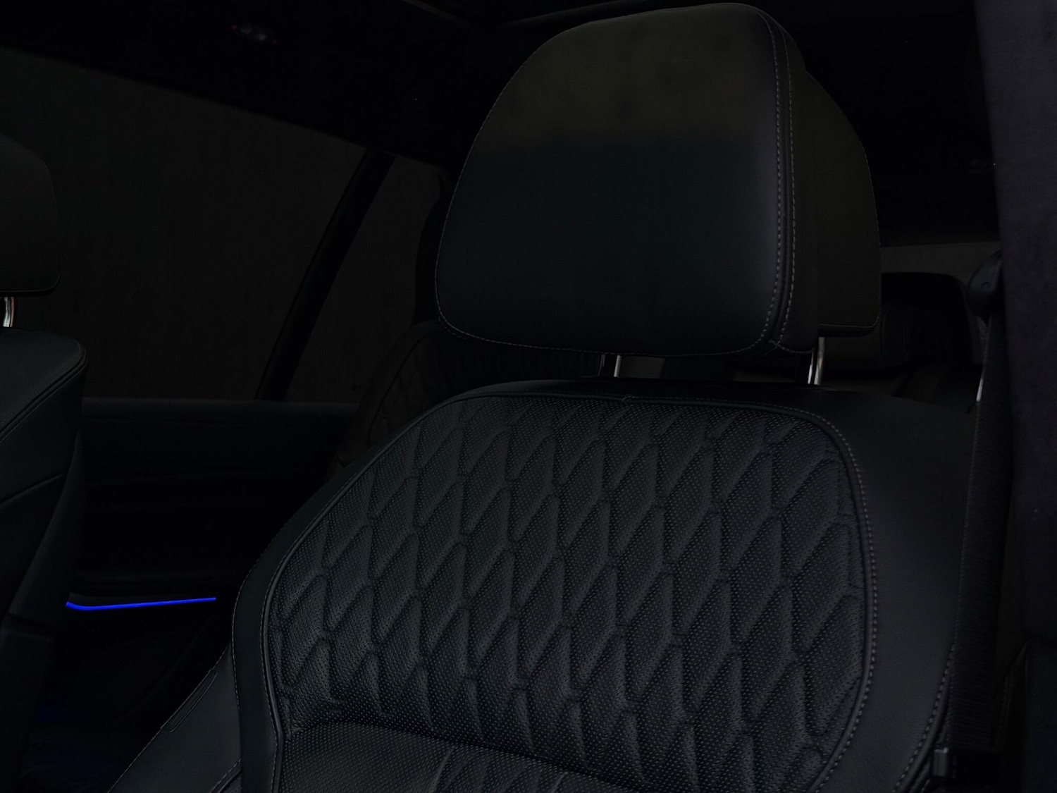 Used BMW X7 2019 for sale - 76824332: Photo 60