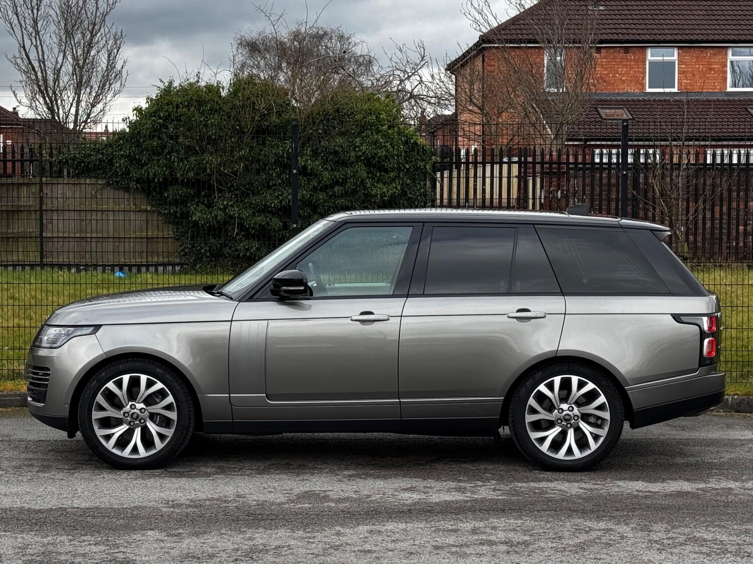 Used Land Rover Range Rover for sale - 77497149: Photo 12