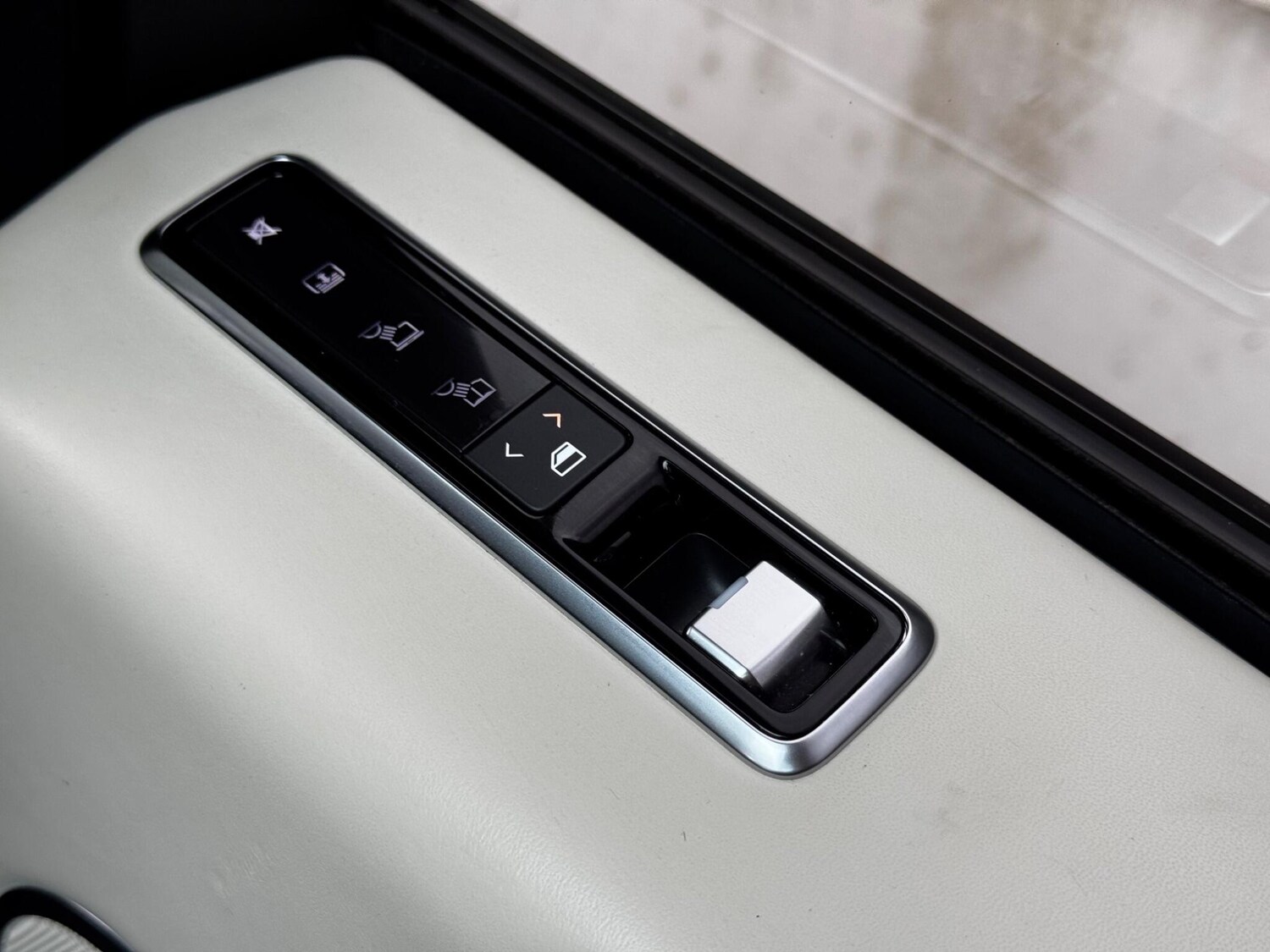 Used Land Rover Range Rover for sale - 77497149: Photo 28