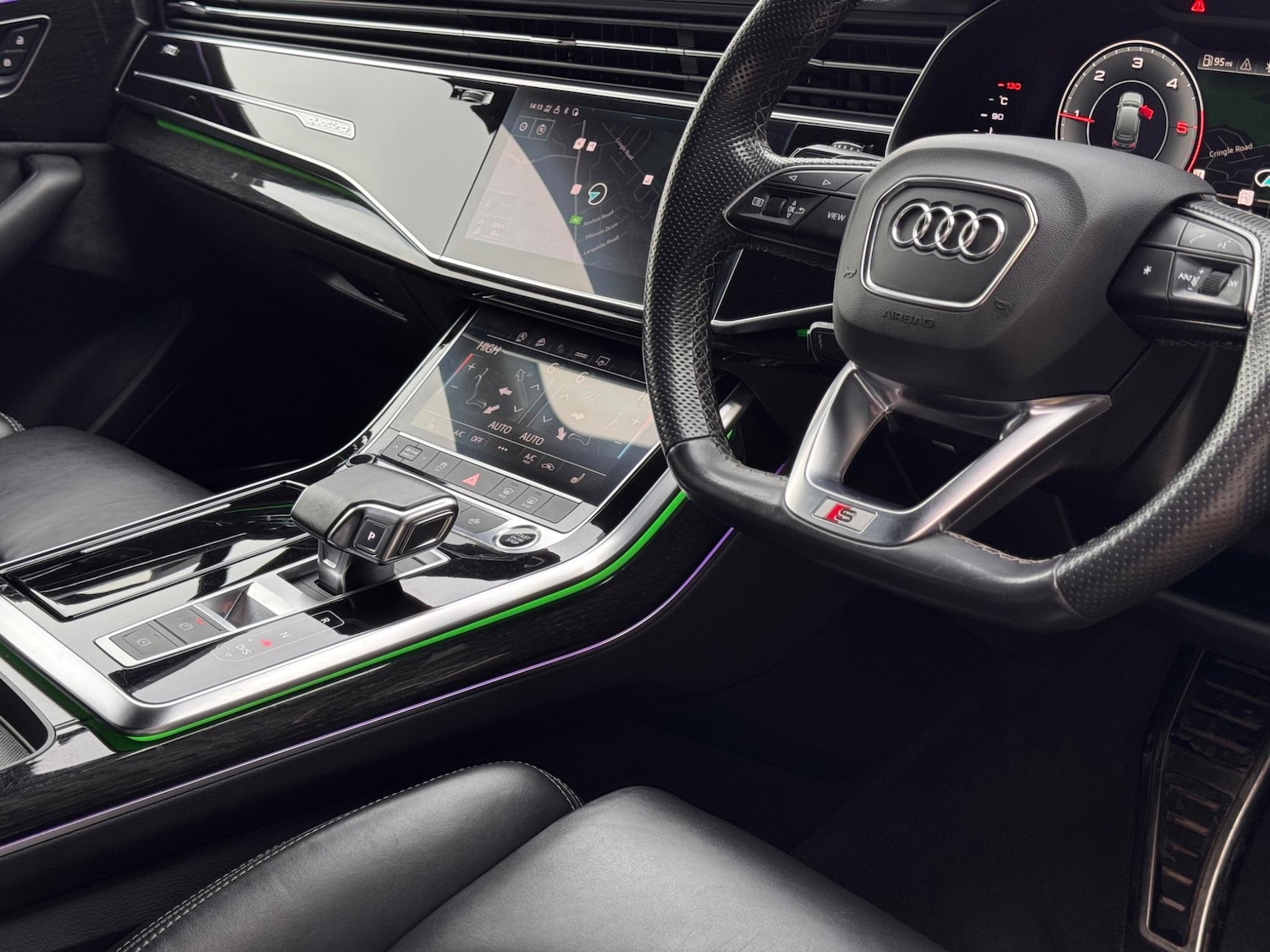 Used Audi Q7 2020 for sale - 76562543: Photo 21