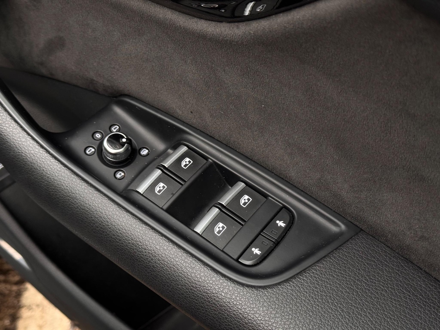 Used Audi Q7 2020 for sale - 76562543: Photo 36