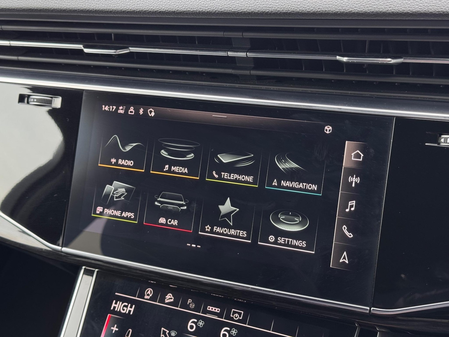 Used Audi Q7 2020 for sale - 76562543: Photo 43