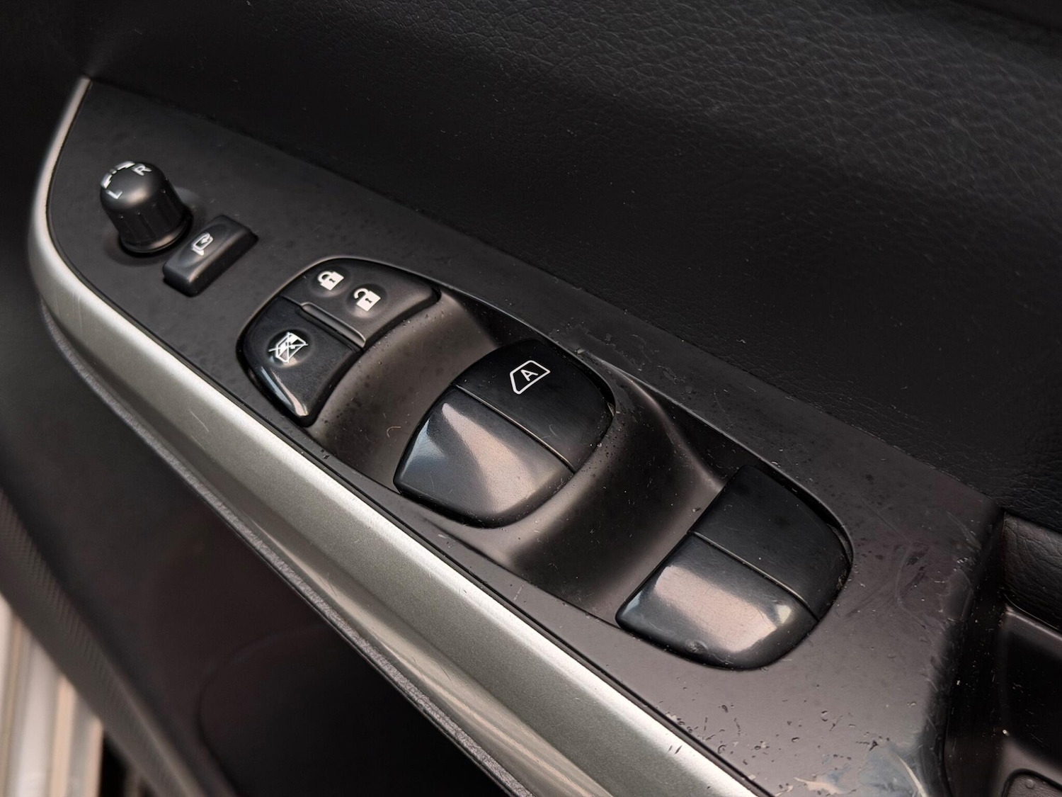 Used Nissan Navara 2018 for sale - 76752847: Photo 15