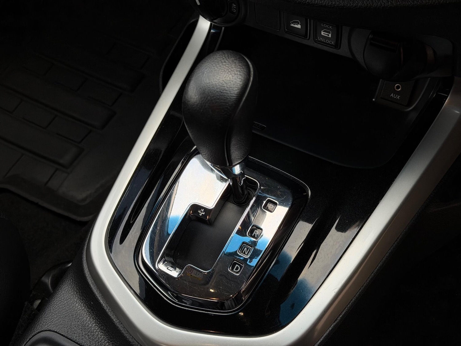 Used Nissan Navara 2018 for sale - 76752847: Photo 26