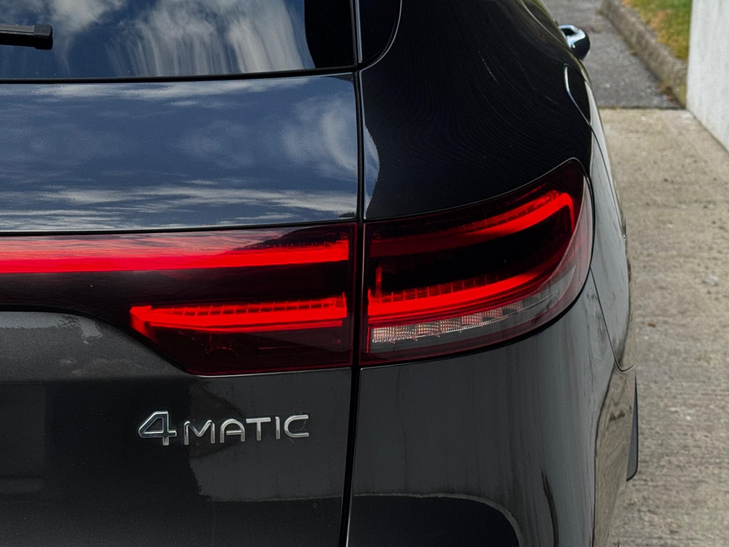 Used Mercedes-Benz EQC 2022 for sale - 76562526: Photo 16