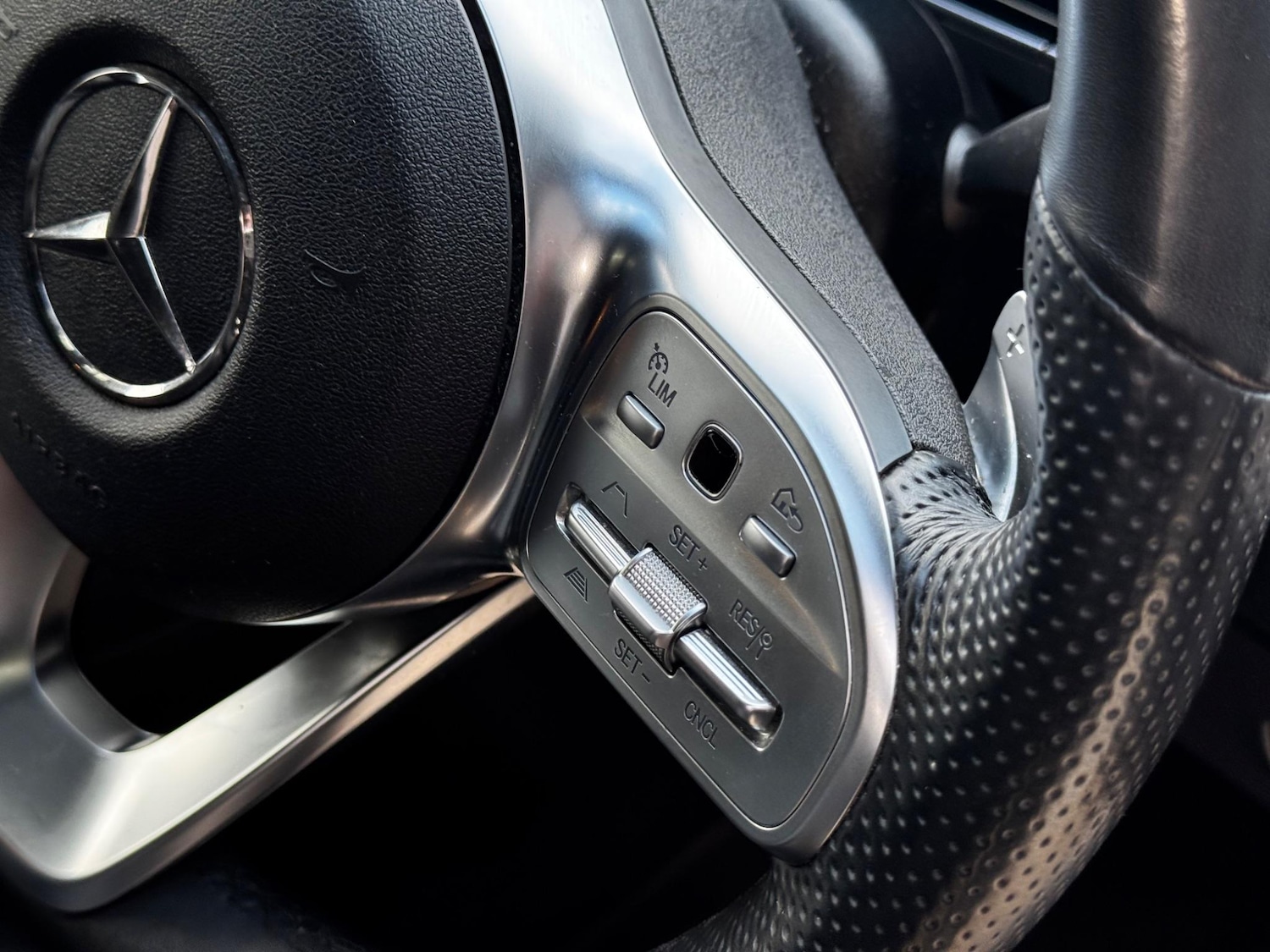 Used Mercedes-Benz EQC 2022 for sale - 76562526: Photo 45