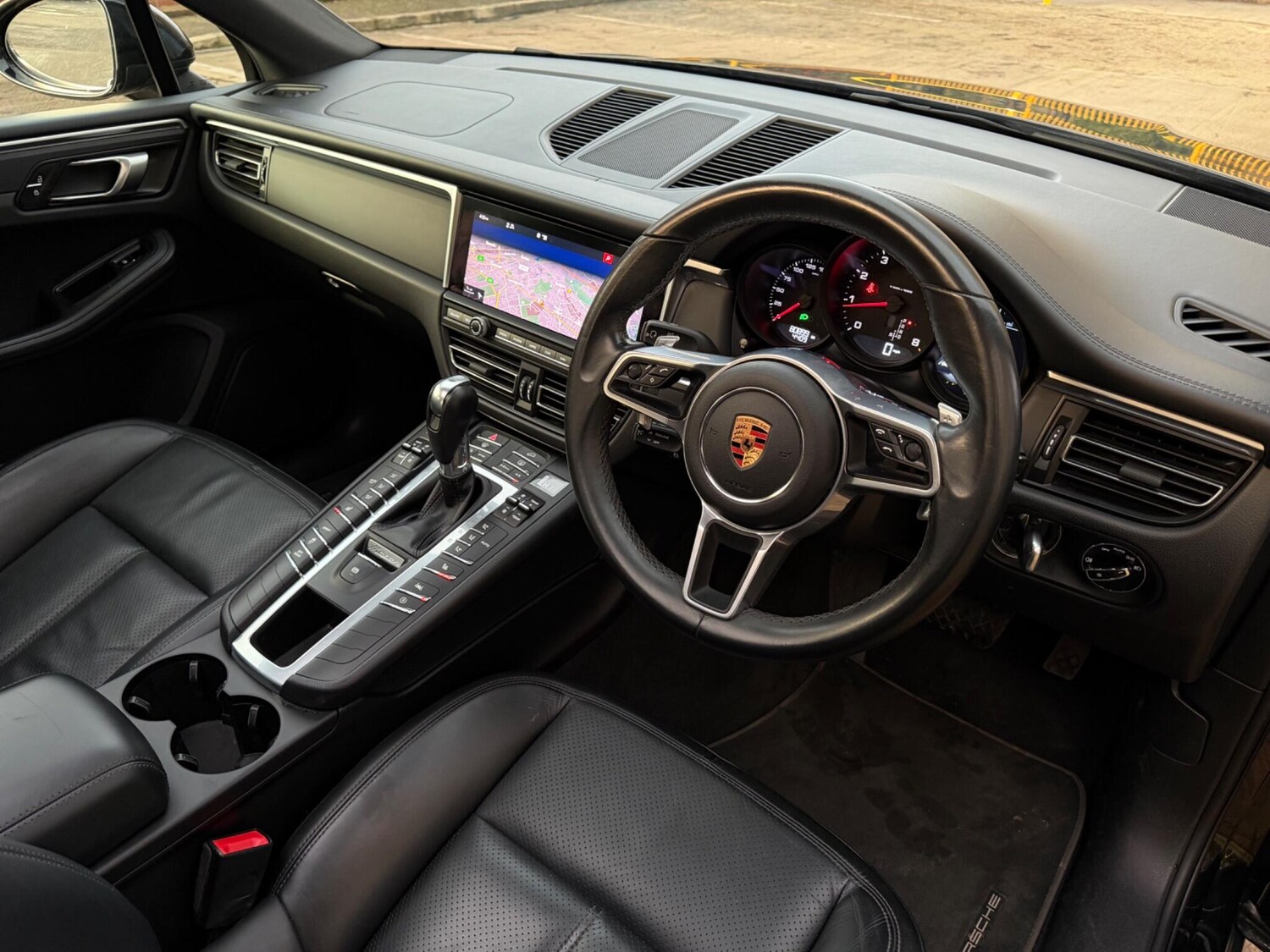 Used Porsche Macan for sale - 77306178: Photo 19
