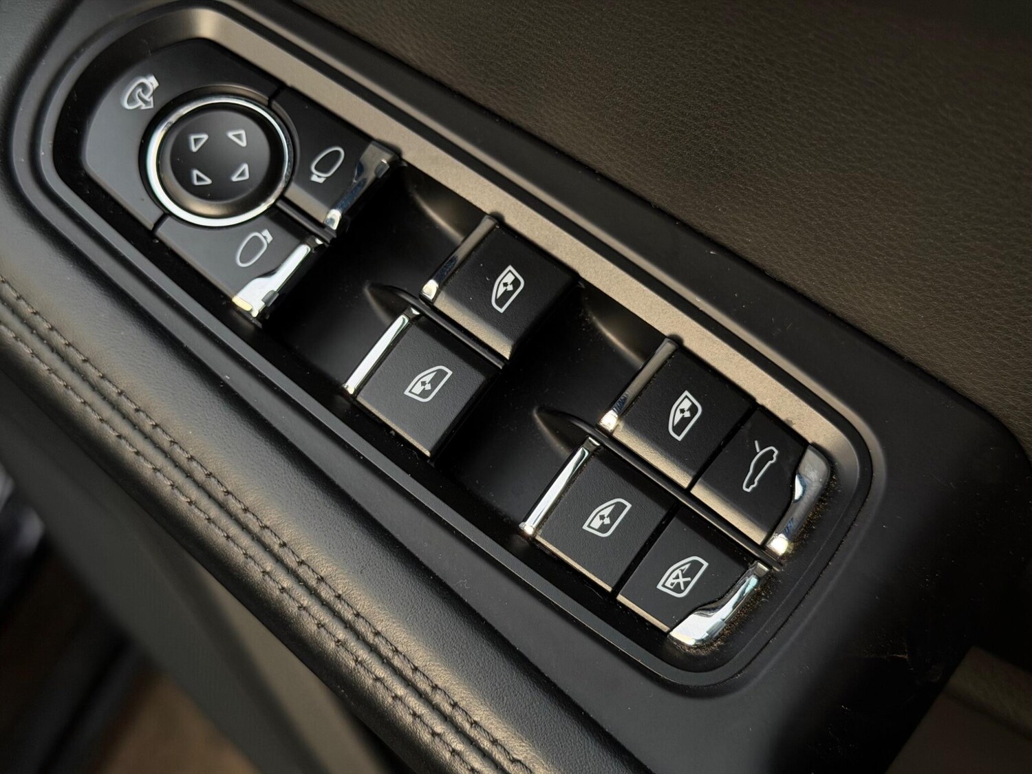 Used Porsche Macan for sale - 77306178: Photo 27