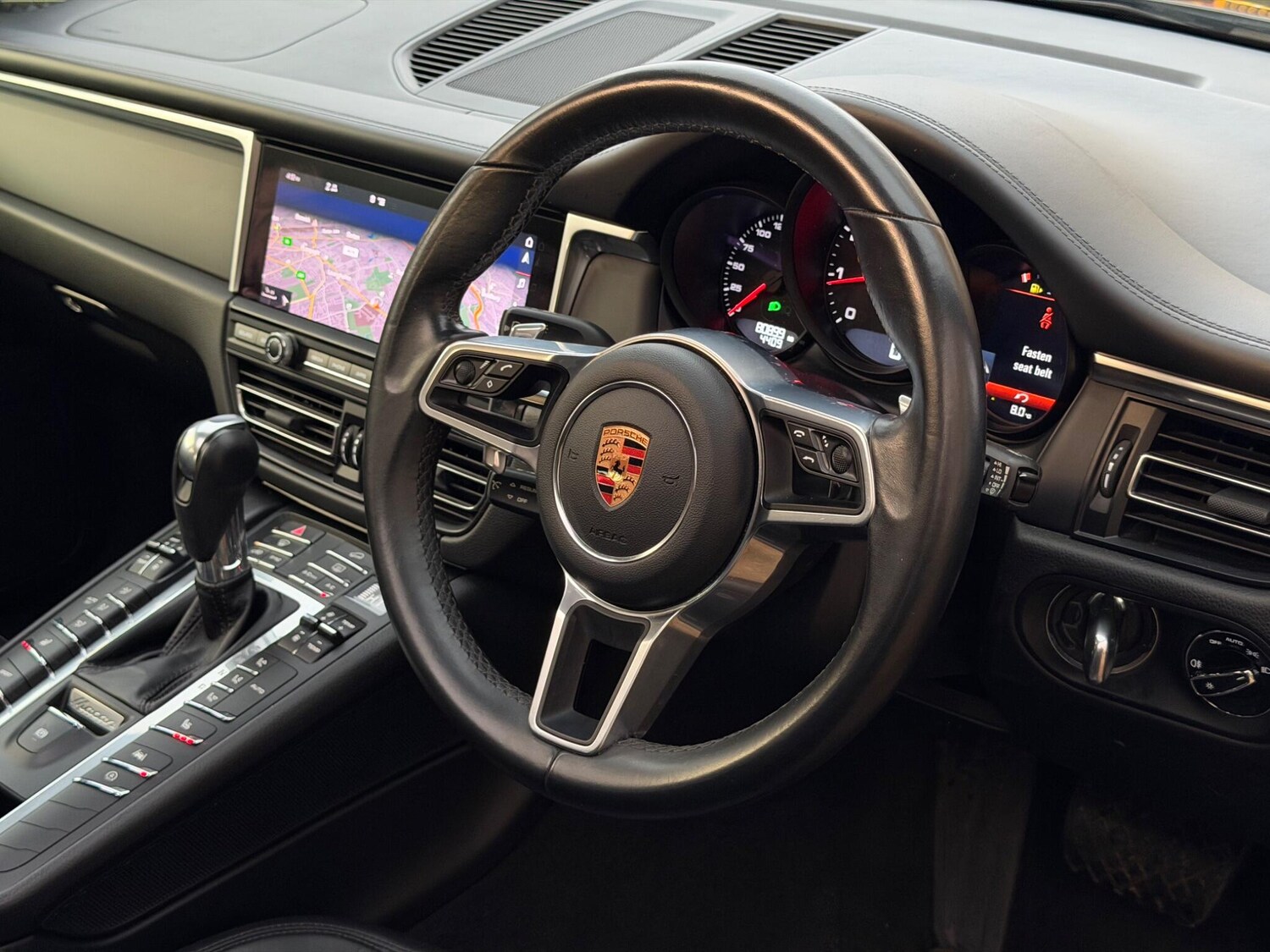 Used Porsche Macan for sale - 77306178: Photo 45