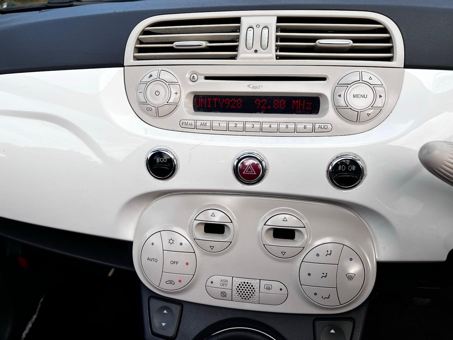 Used Fiat 500 2011 for sale - 77040498: Photo 8