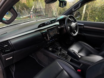 Used Toyota Hilux 2022 for sale - 78527666: Photo