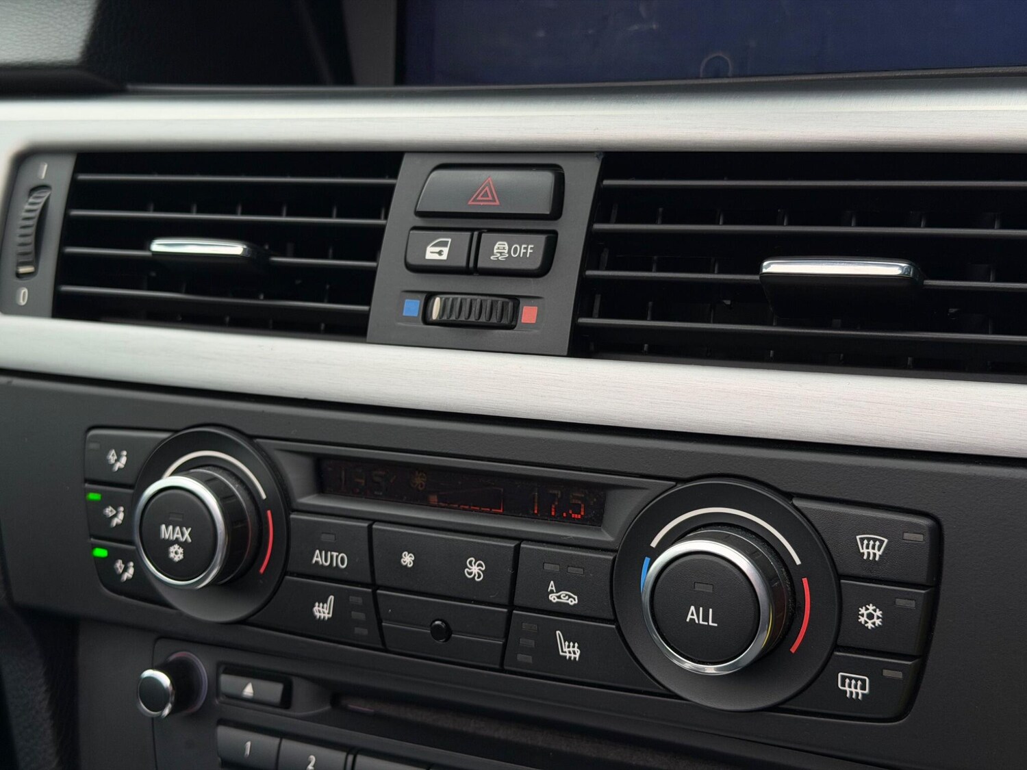 Used BMW 3 Series 2012 for sale - 76561508: Photo 44