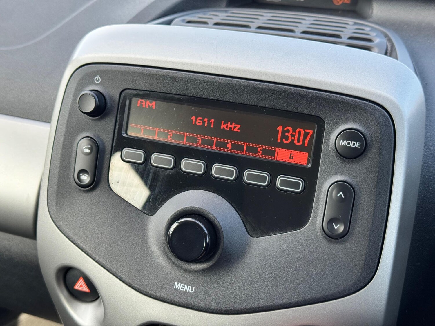 Used Toyota AYGO 2017 for sale - 76562532: Photo 25