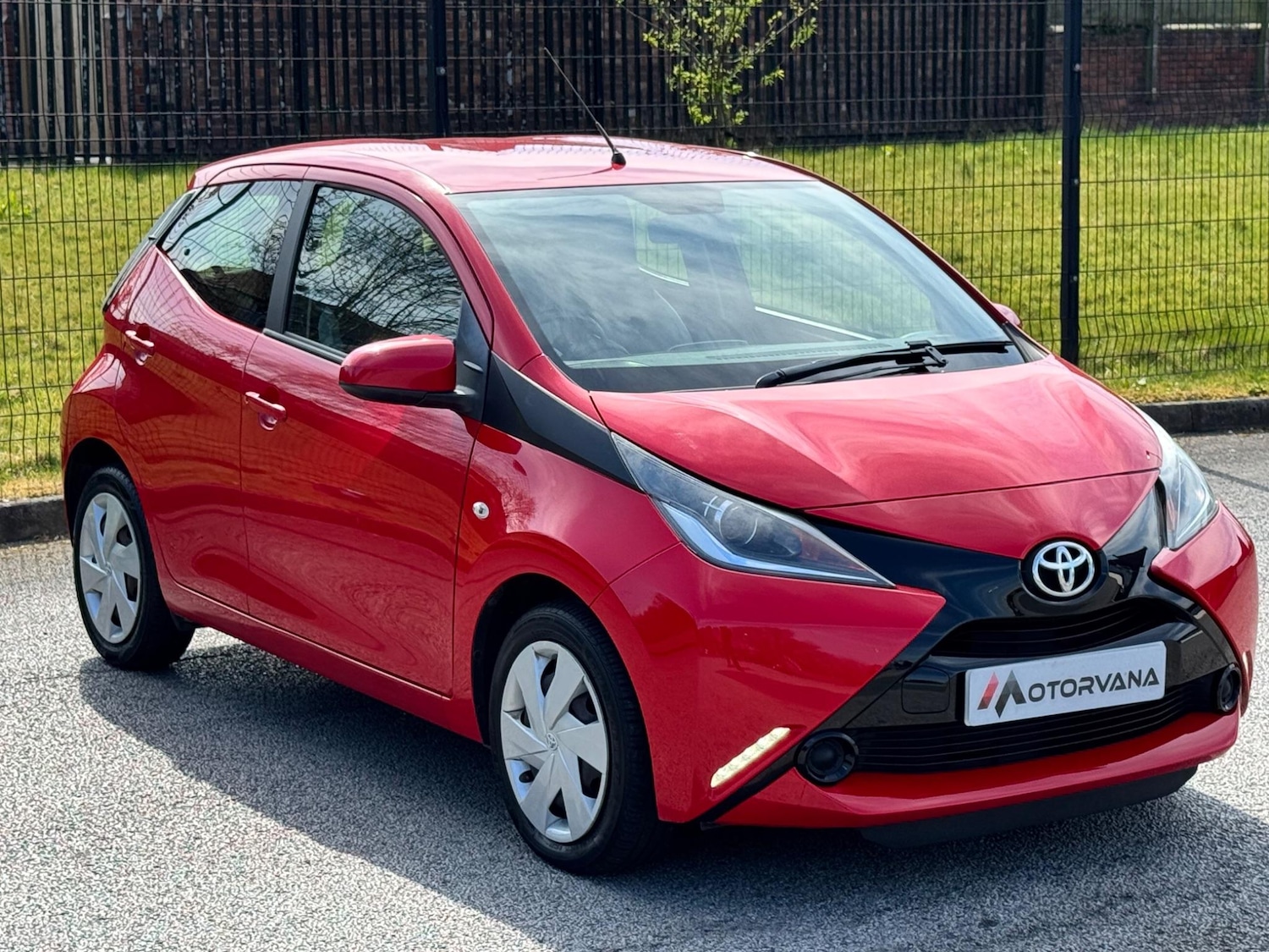 Used Toyota AYGO 2017 for sale - 76562532: Photo 5
