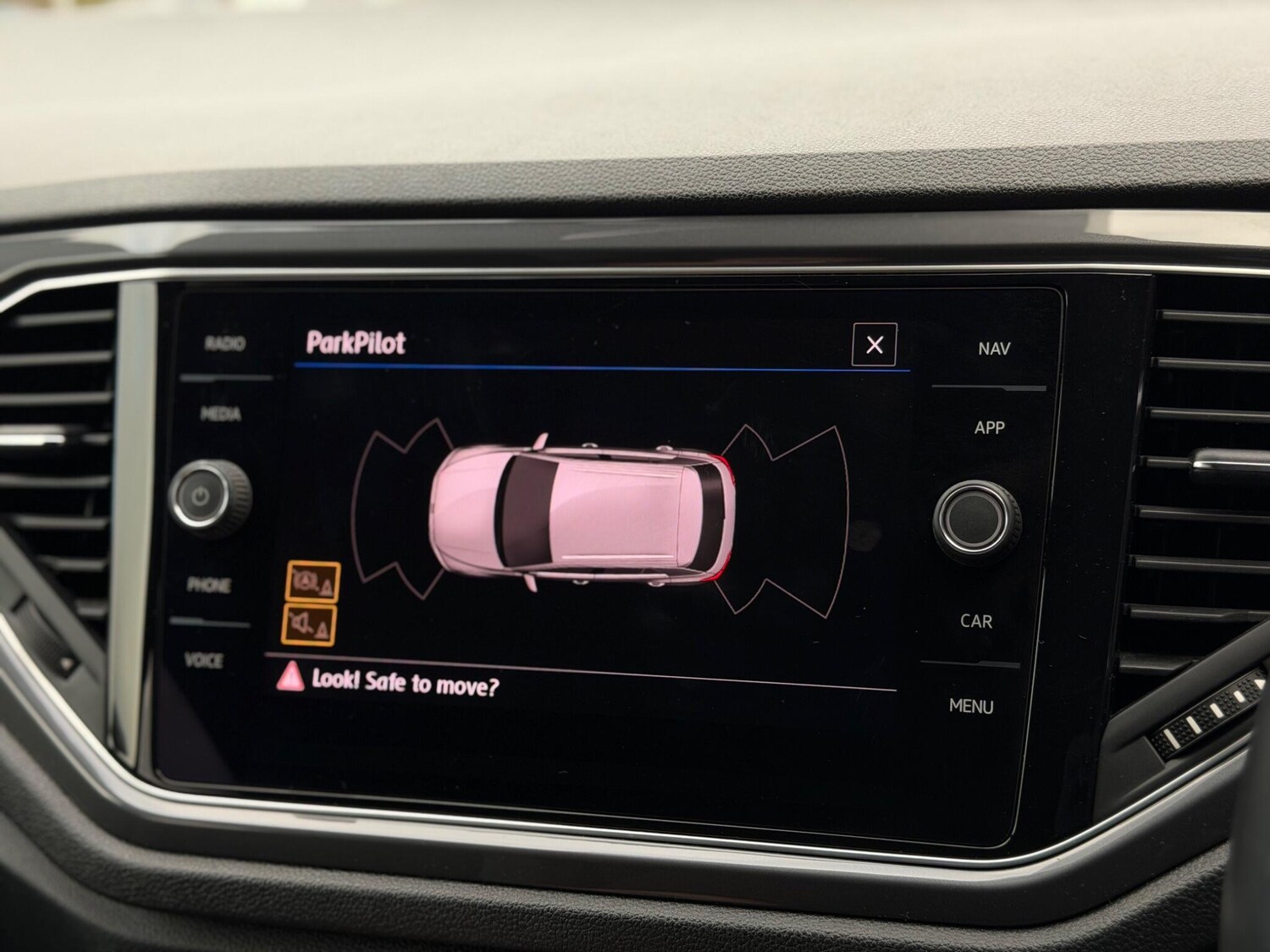 Used Volkswagen T-Roc 2020 for sale - 76561054: Photo 37