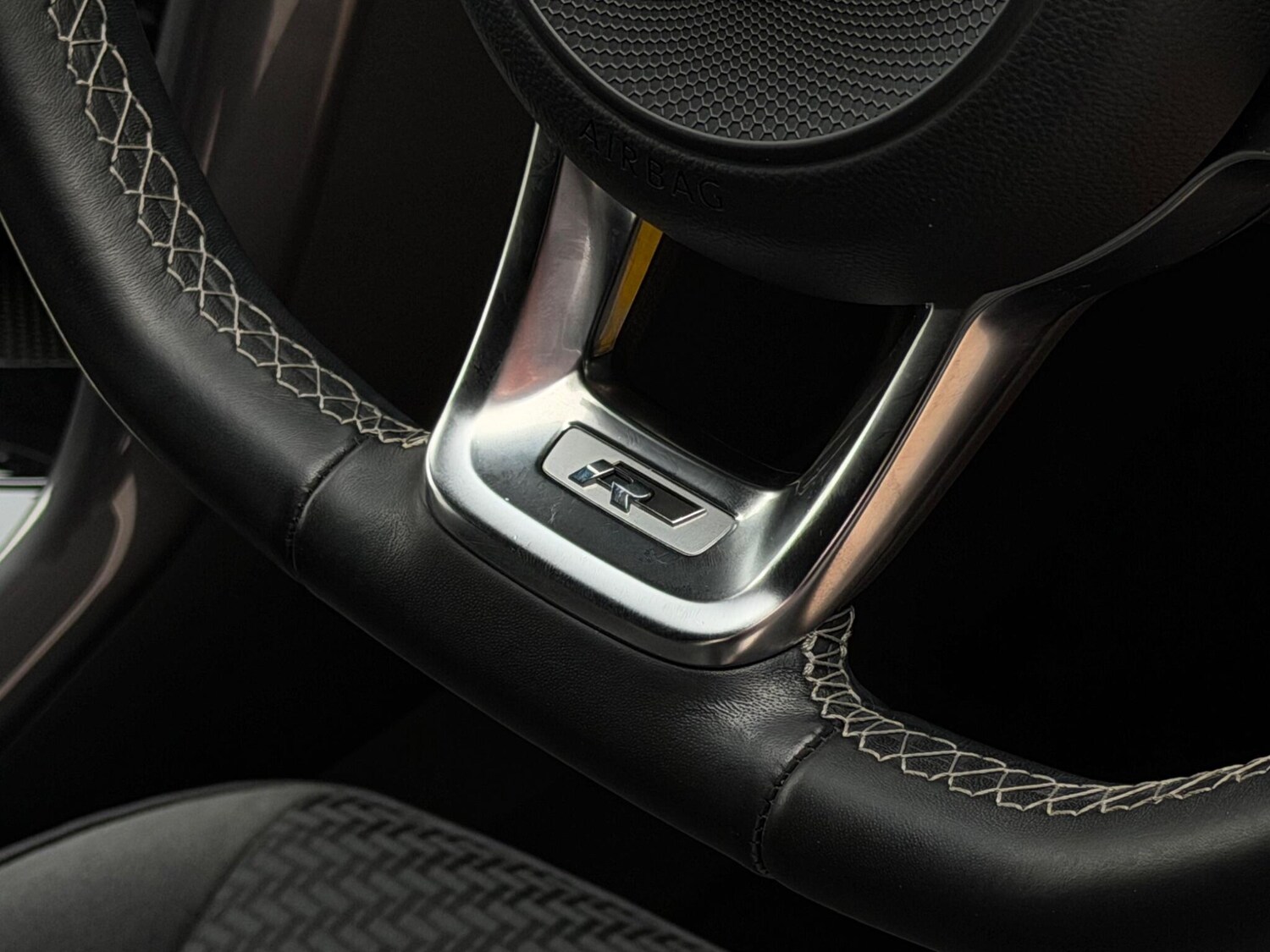 Used Volkswagen T-Roc 2020 for sale - 76561054: Photo 41