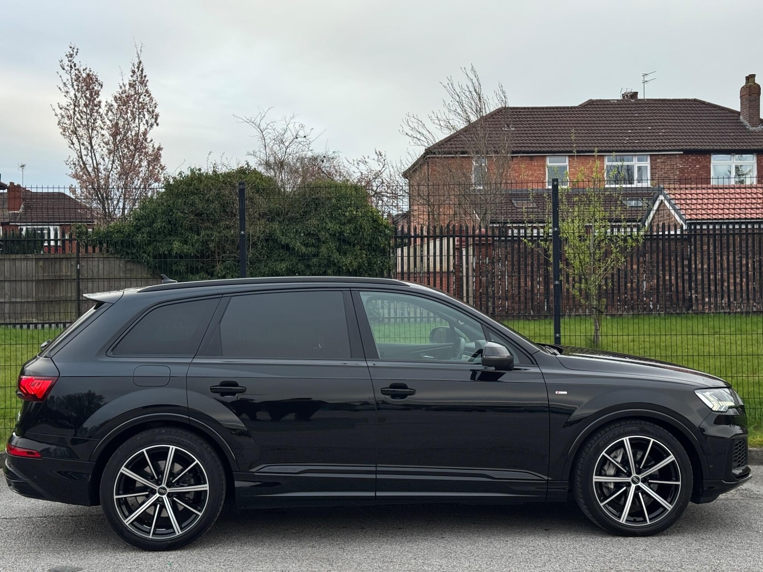 Used Audi Q7 2024 for sale - 78047671: Photo 13