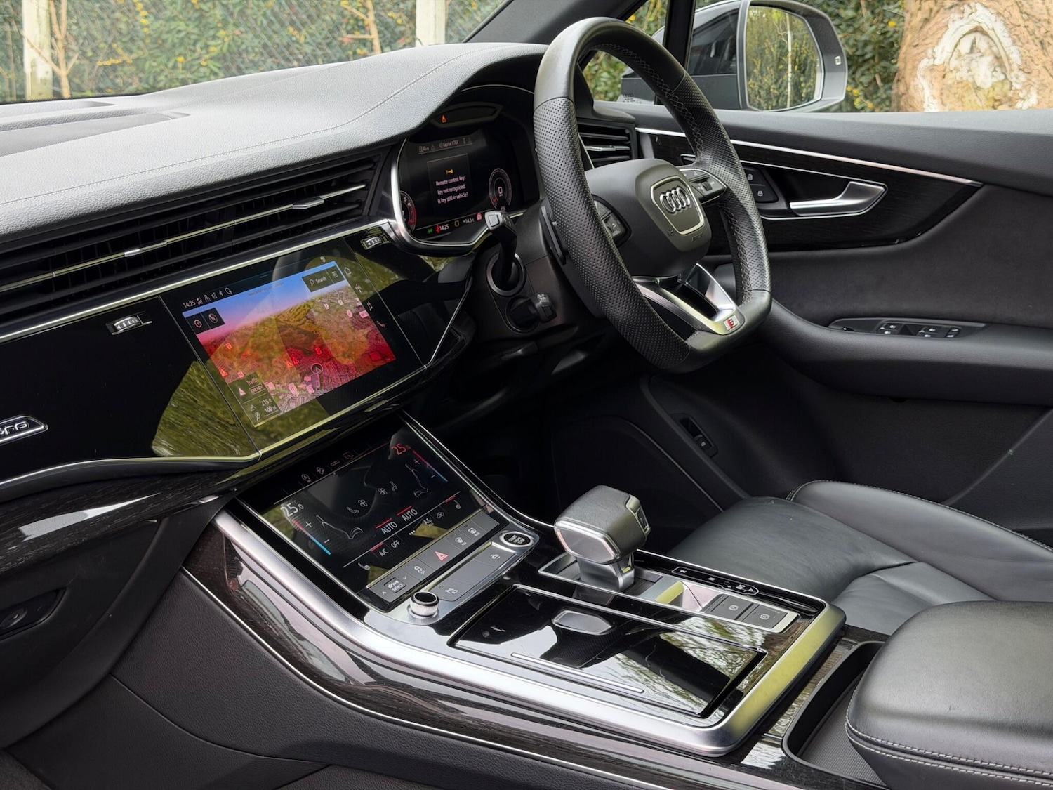 Used Audi Q7 2024 for sale - 78047671: Photo 18