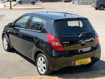Used Hyundai i20 2009 for sale - 79508879: Photo