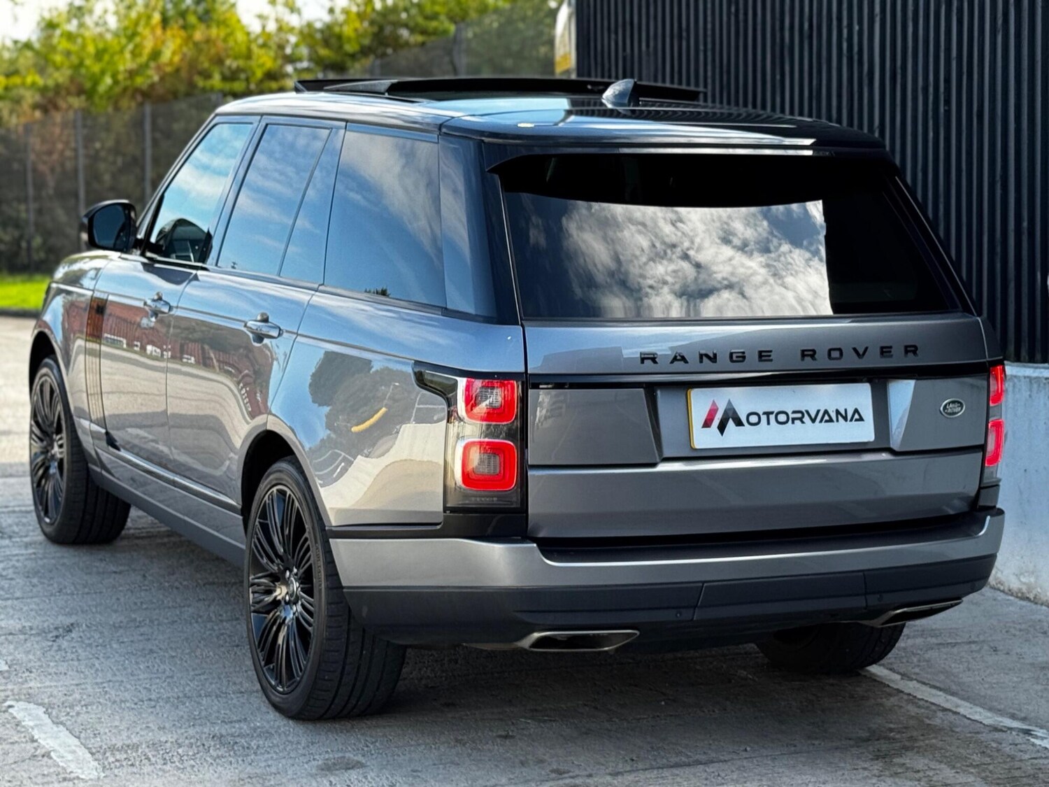 Used Land Rover Range Rover 2021 for sale - 76561309: Photo 10