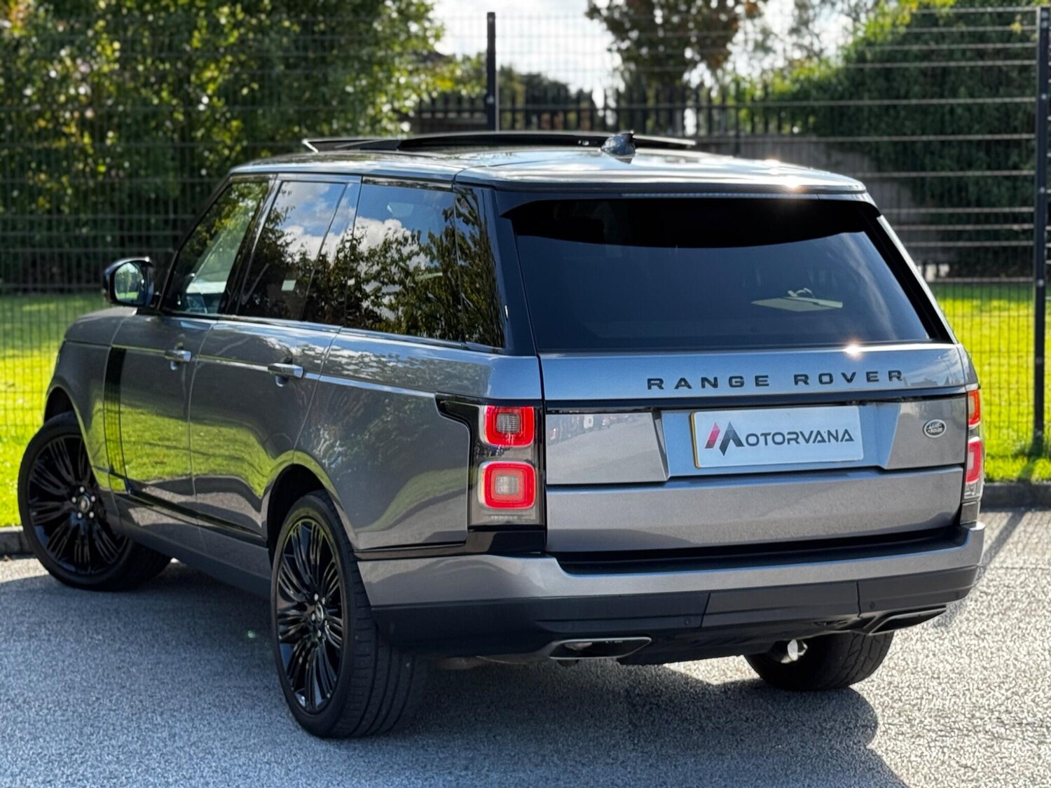 Used Land Rover Range Rover 2021 for sale - 76561309: Photo 11