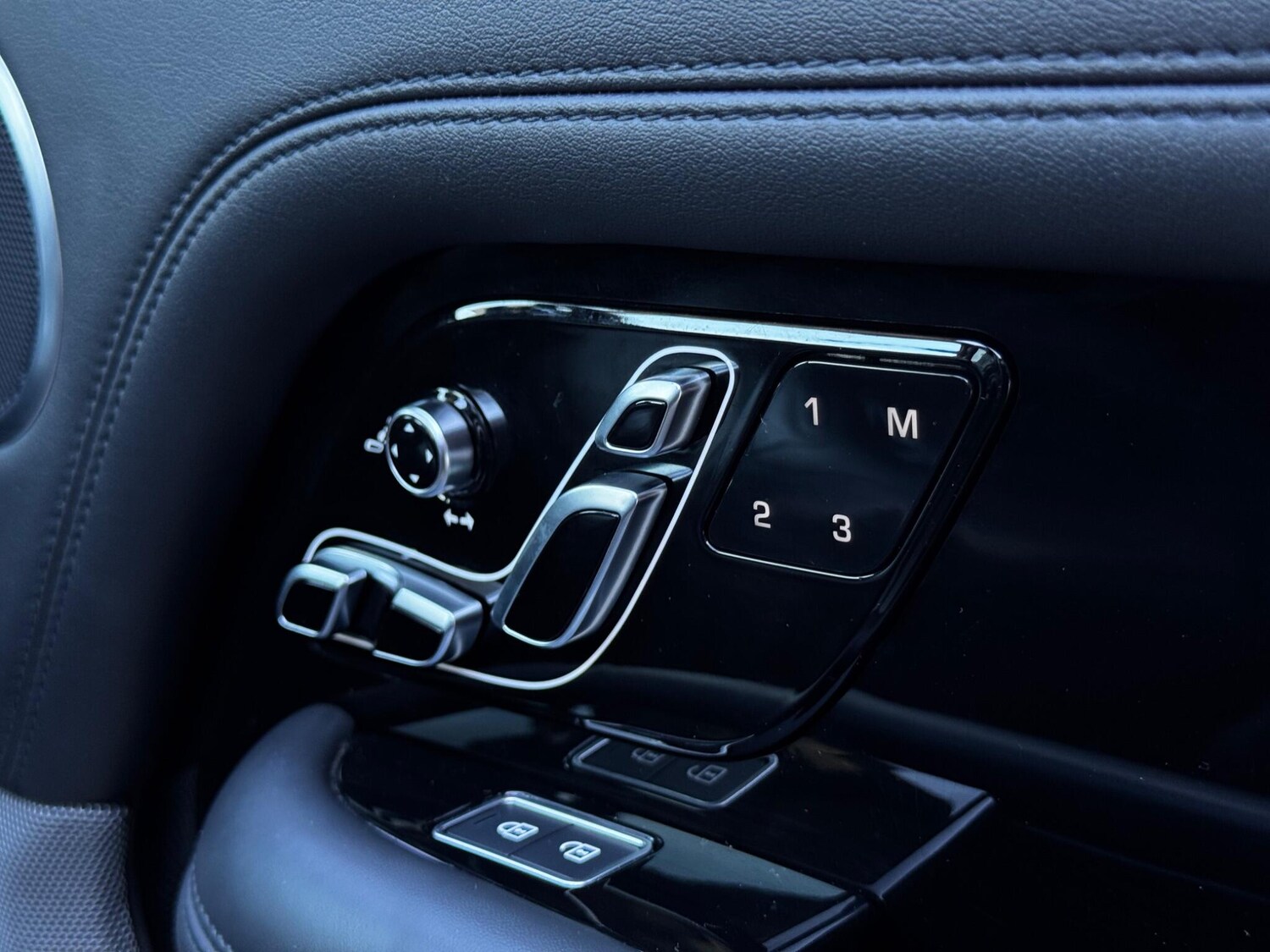 Used Land Rover Range Rover 2021 for sale - 76561309: Photo 55