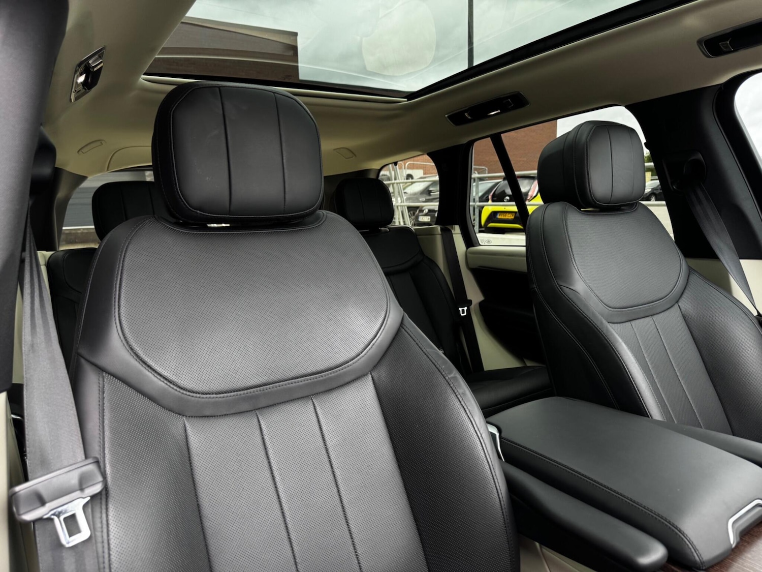 Used Land Rover Range Rover 2022 for sale - 76562531: Photo 8