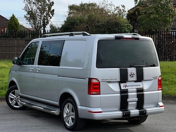 Used Volkswagen Transporter 2016 for sale - 76995173: Photo