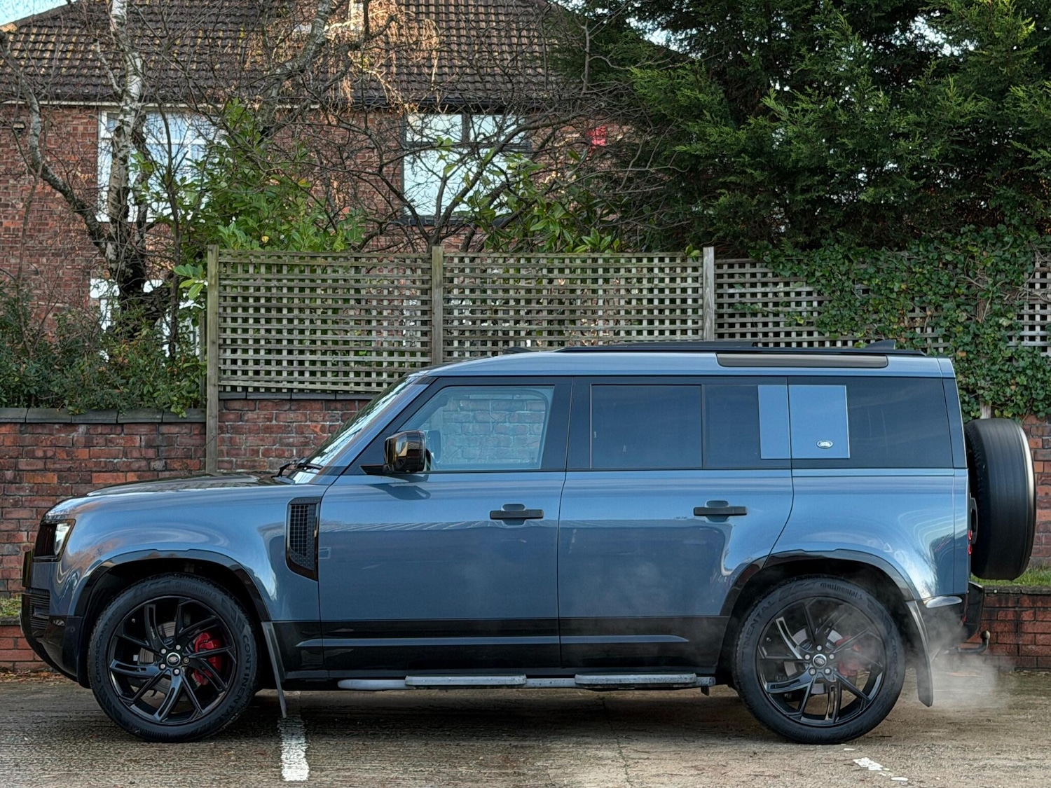 Used Land Rover Defender 2020 for sale - 77411024: Photo 11