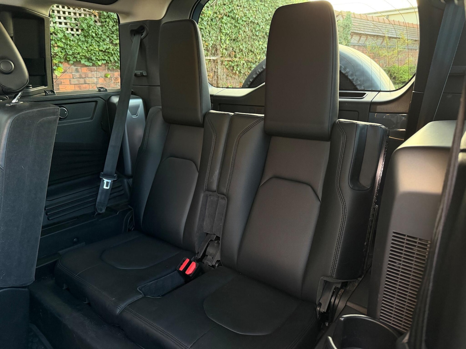 Used Land Rover Defender 2020 for sale - 77411024: Photo 25