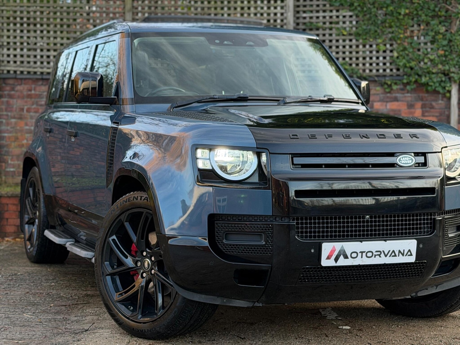 Used Land Rover Defender 2020 for sale - 77411024: Photo 6